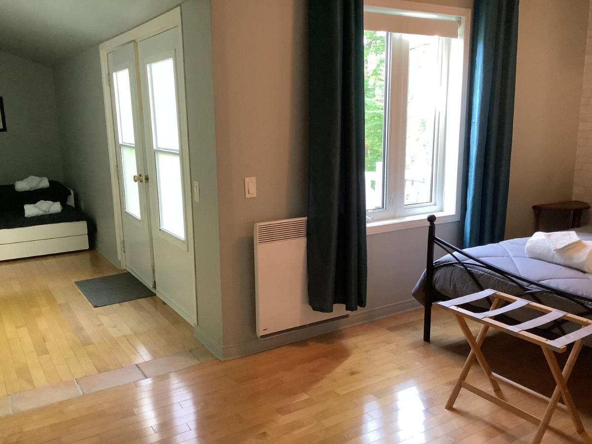 Les Saisons Du Fleuve Bed & Breakfast Lotbiniere Ngoại thất bức ảnh